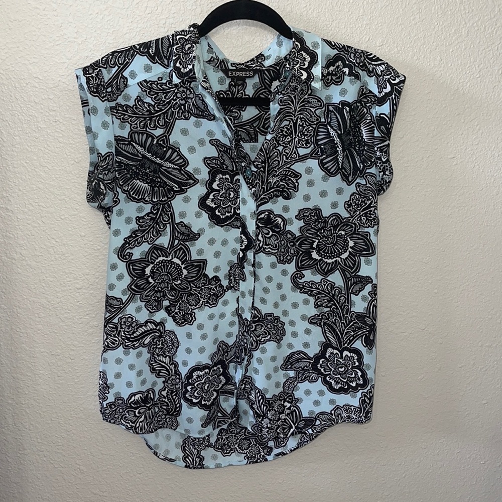 Express shirt